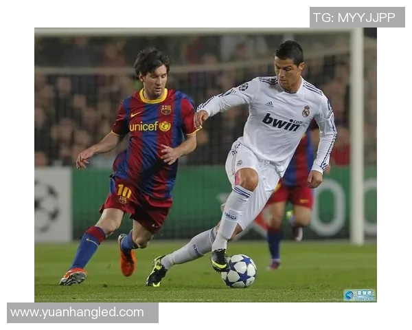 法比尼奥：从默默无闻到足球明星的辉煌历程与成就分析